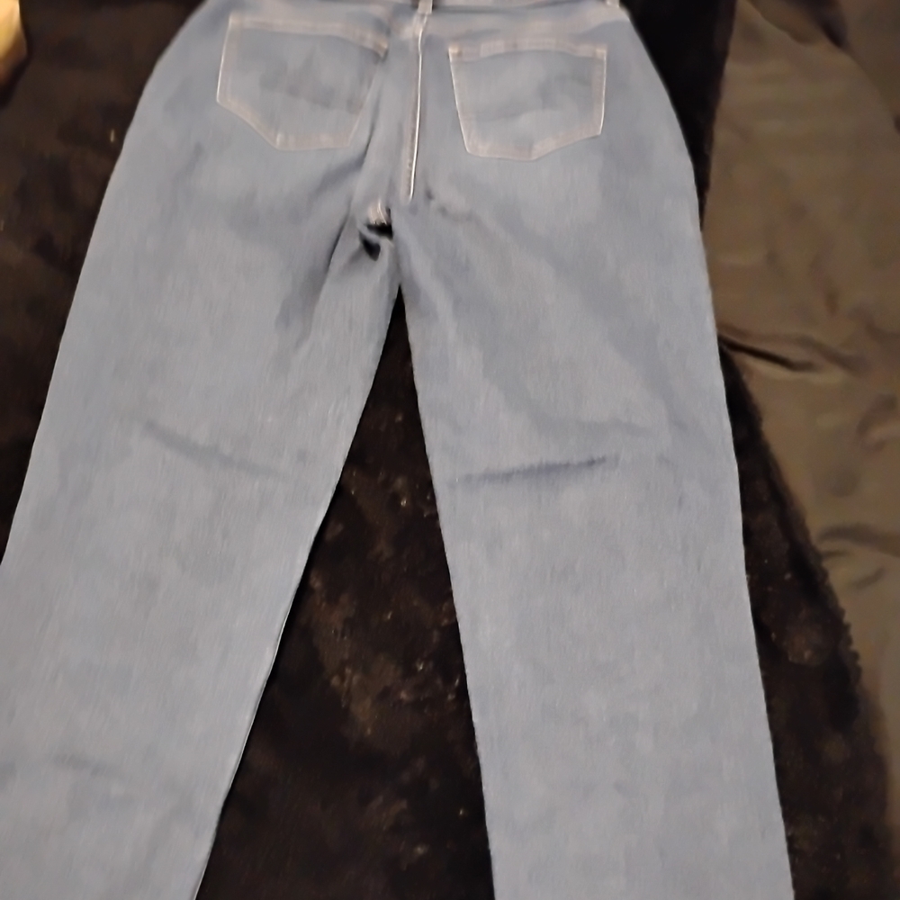 American Eagle Outfitters High Rise Blue Jeans